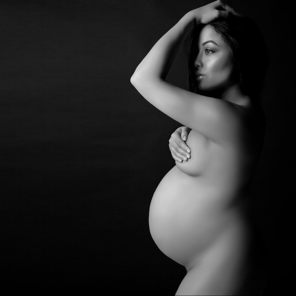 Nude maternity photography photo