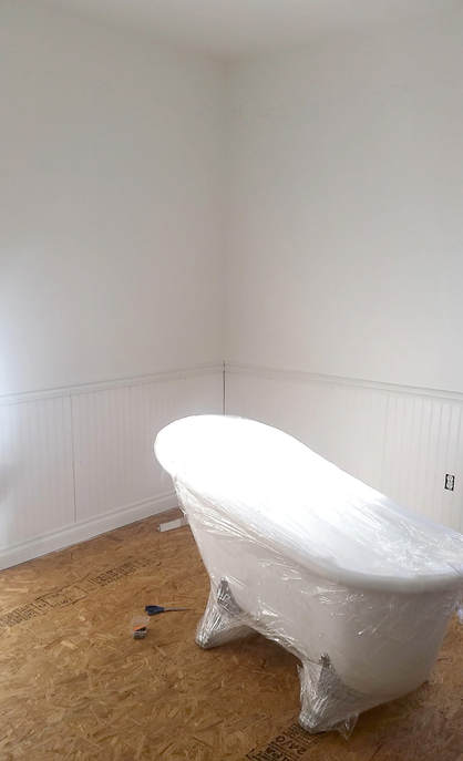 Bathroom set-up for milk bath boudoir photos